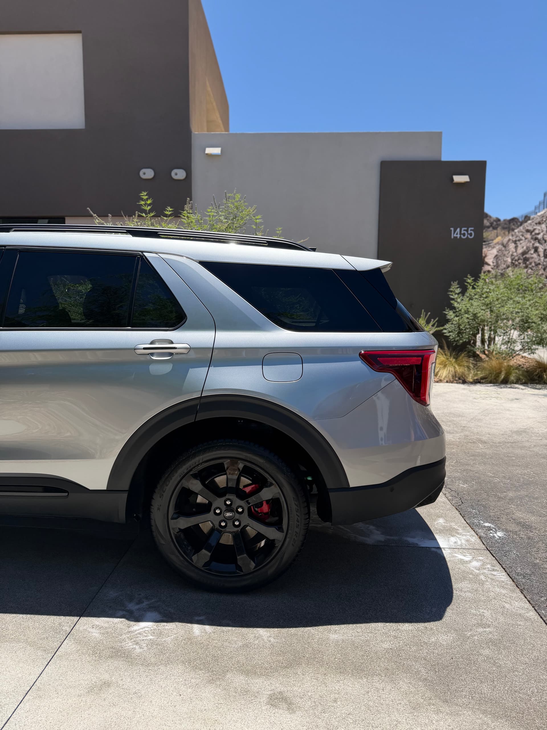 Gallery photos for Full Detail on a Ford Explorer ST for a New Las Vegas Resident: Image #5