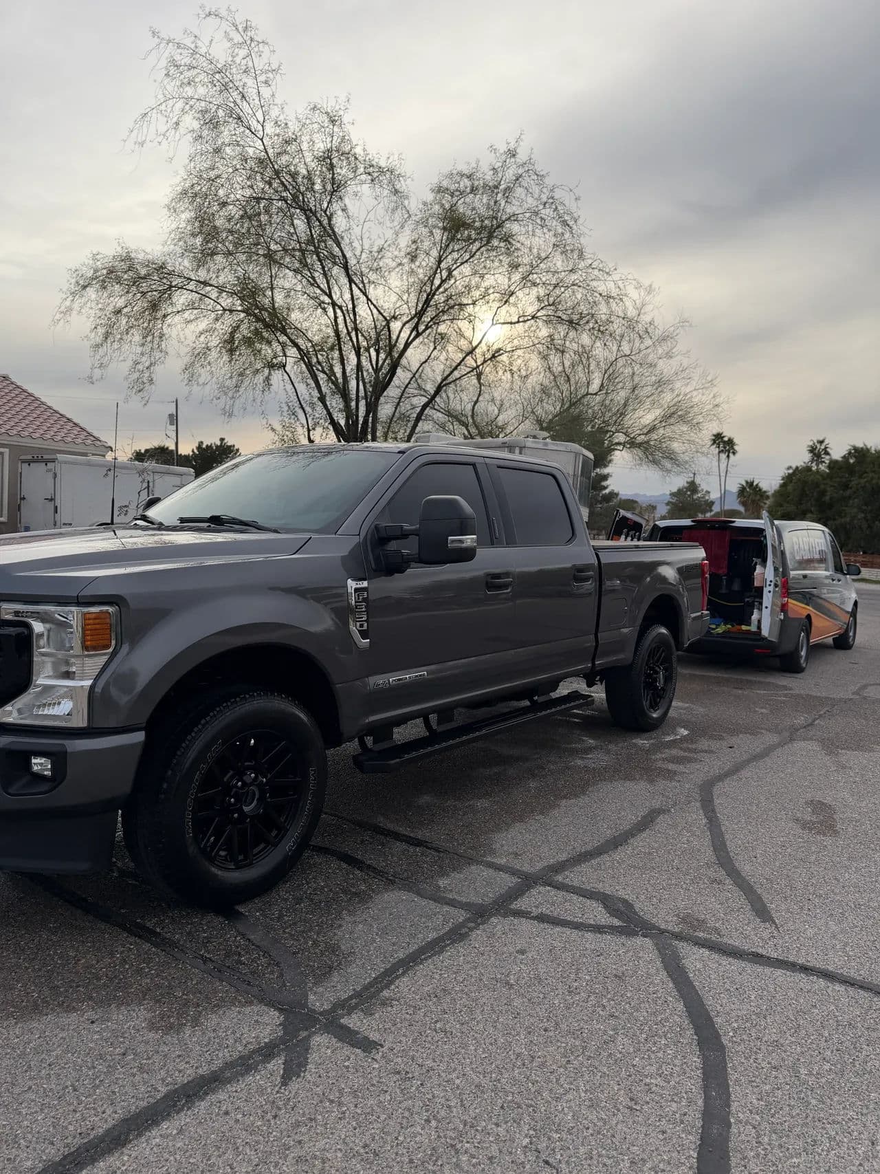 Blog post Ultimate Guide to Auto Detailing image