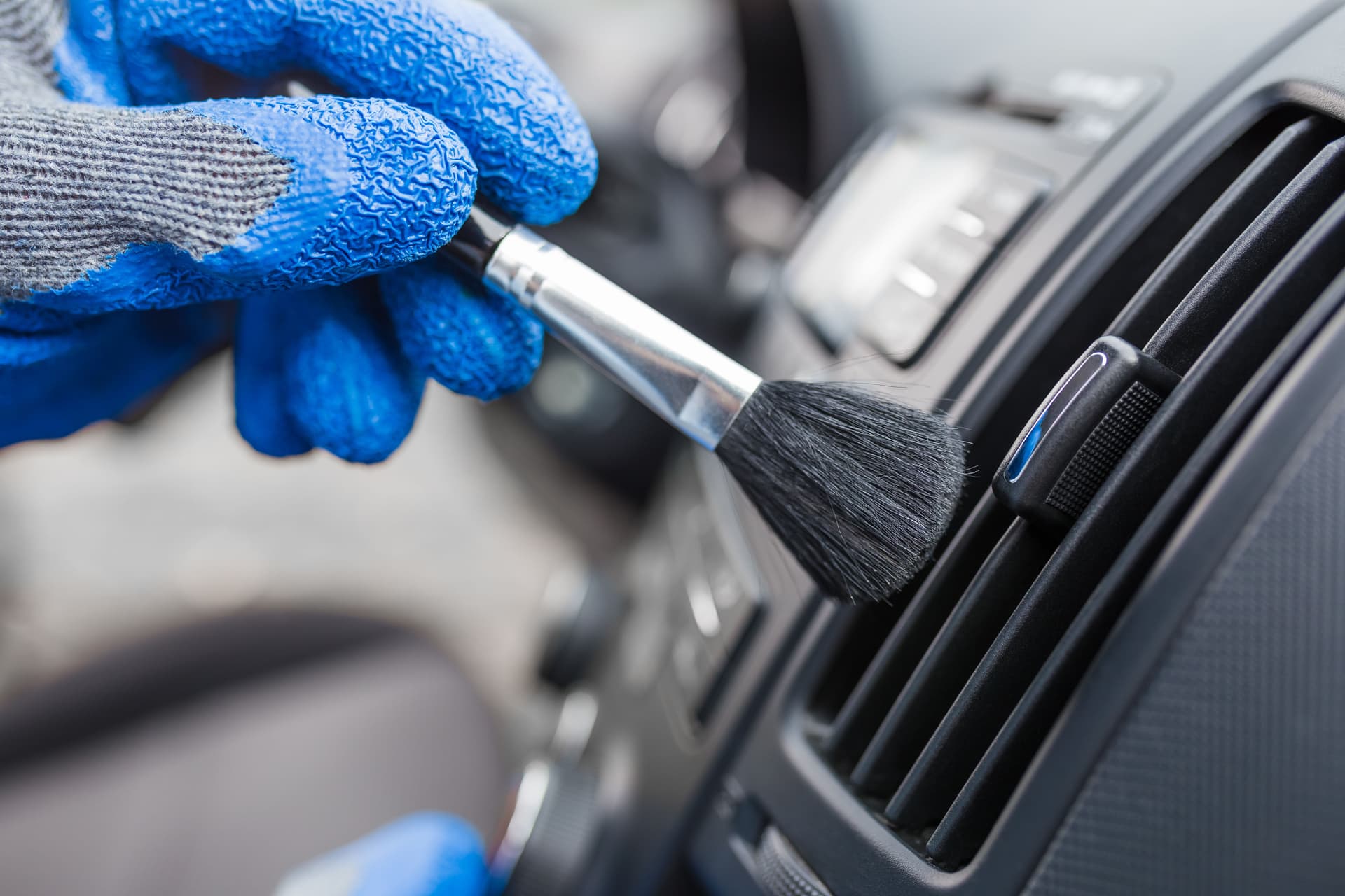 Blog post Maximizing Your Vehicle's Life with Regular Auto Detailing image
