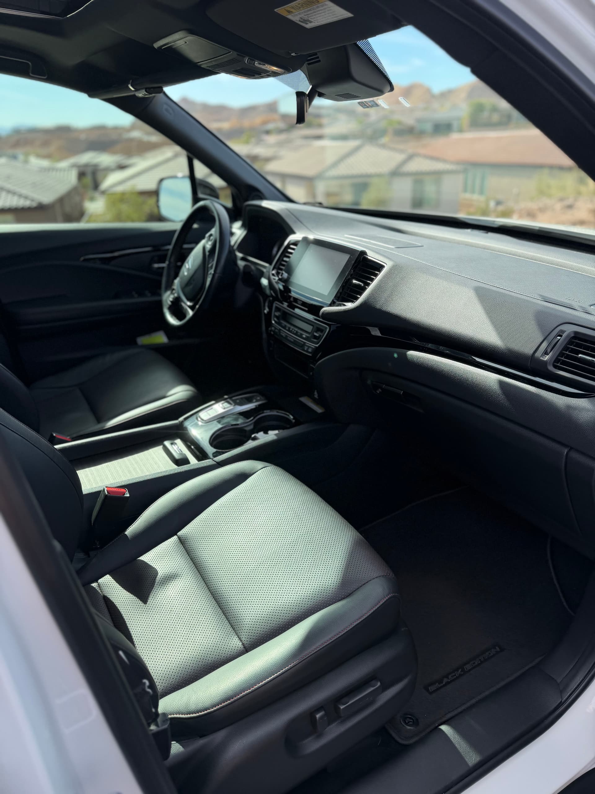 Gallery photos for Full Interior and Exterior Detail on a Honda Ridgeline: Image #4