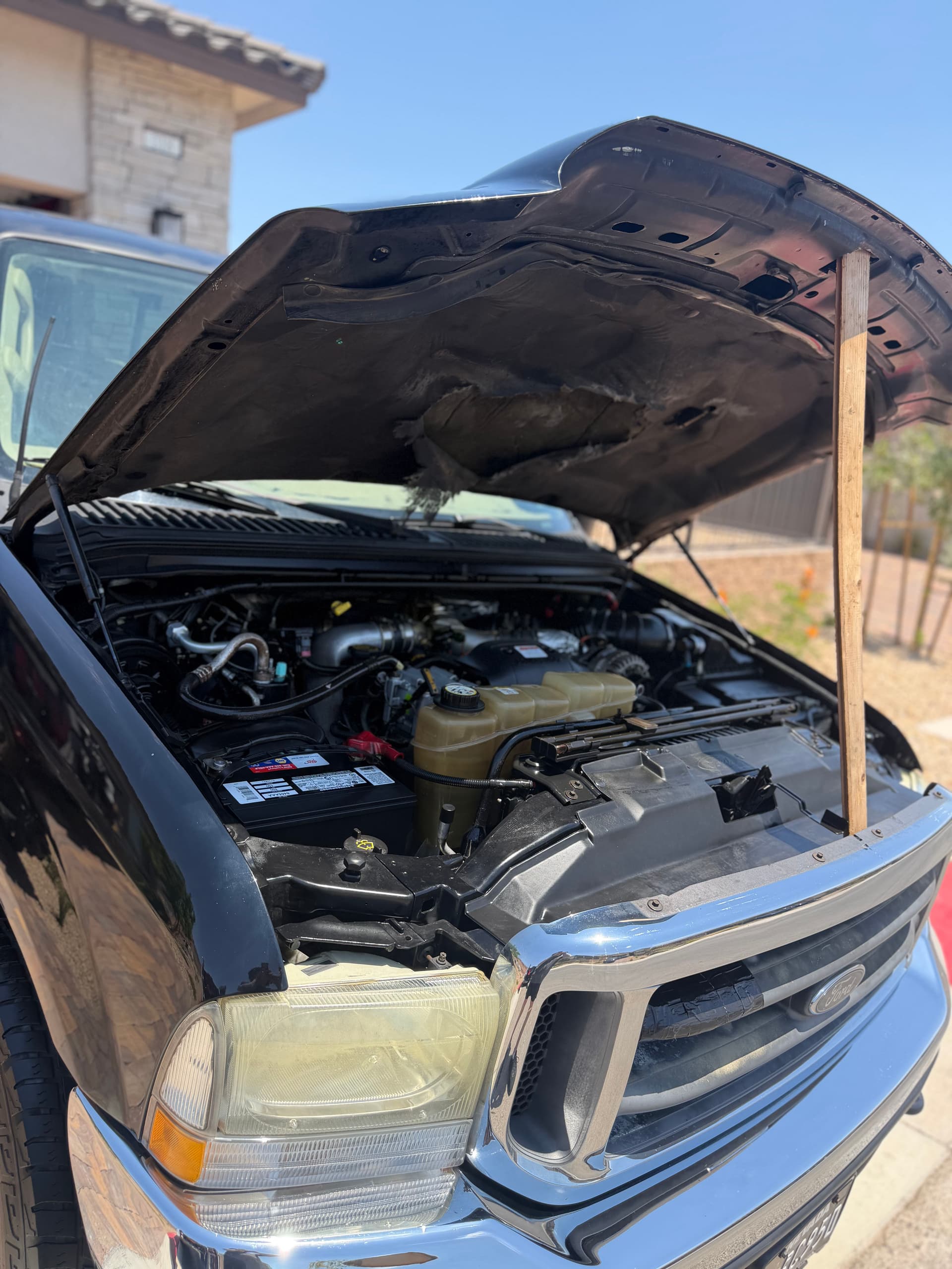 Gallery photos for 20-Year-Old Ford F-250 Super Duty Cleaned Up Like New: Image #3