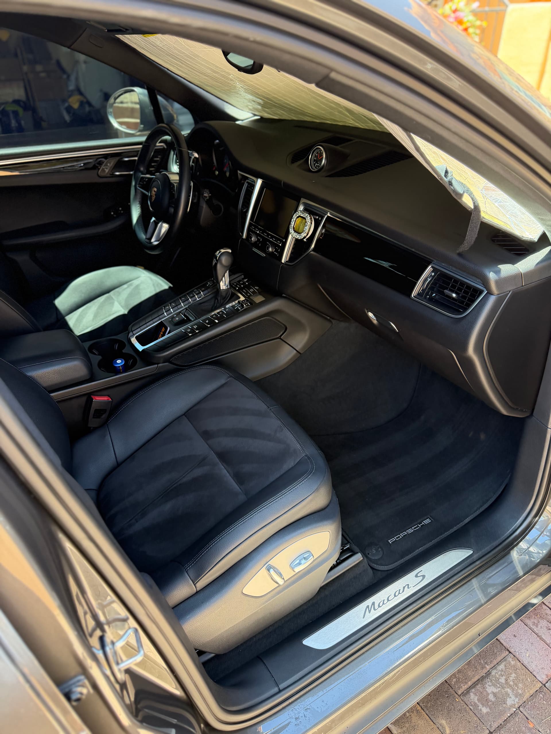 Gallery photos for Full Detail on a Porsche Macan S That Needed a Reset: Image #2