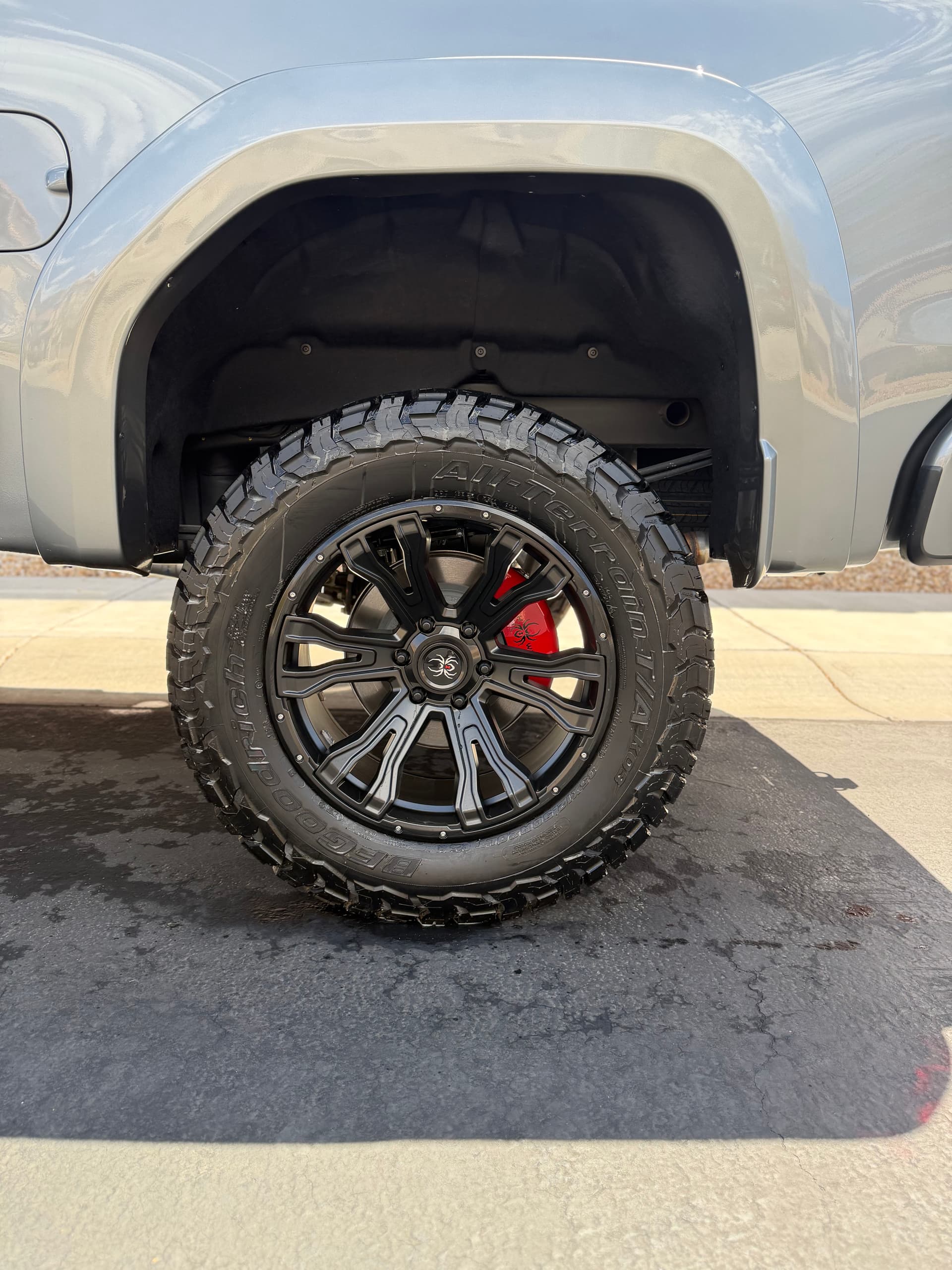 Gallery photos for This GMC Sierra Black Widow Just Joined Our Monthly Maintenance Roster: Image #5