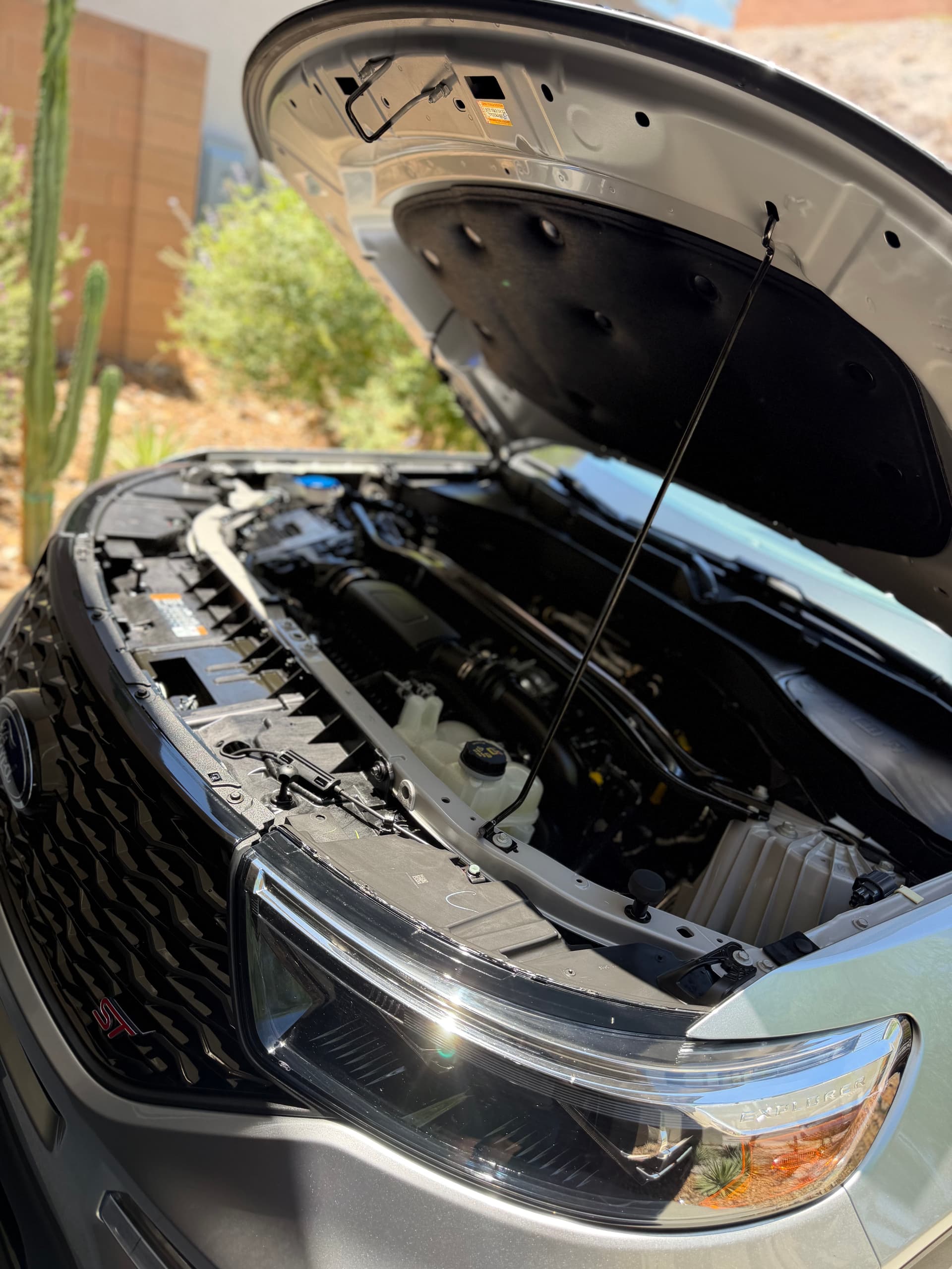 Gallery photos for Full Detail on a Ford Explorer ST for a New Las Vegas Resident: Image #2