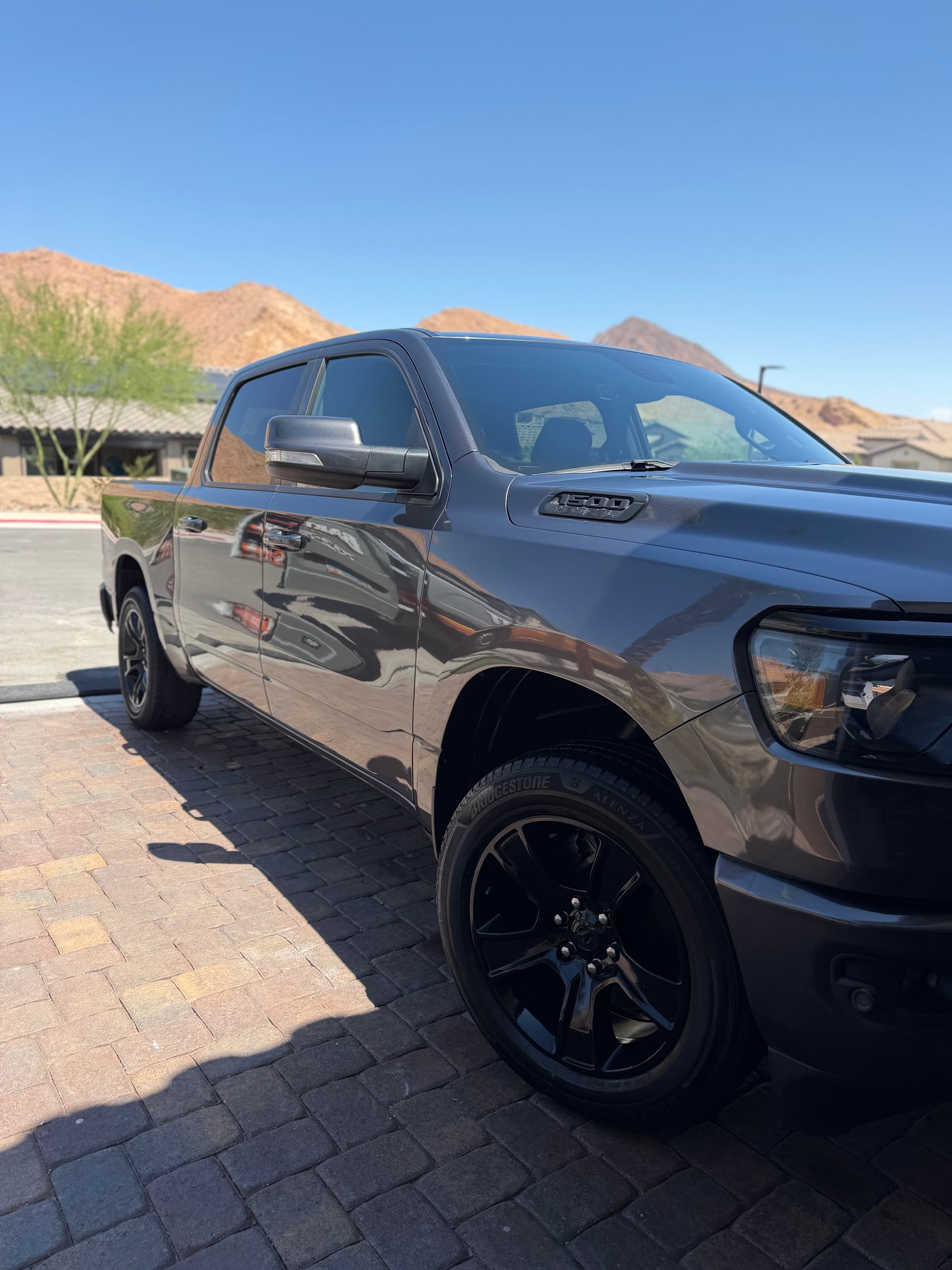 Gallery photos for Full Detail on a Ram 1500 Built to Sell: Image #2