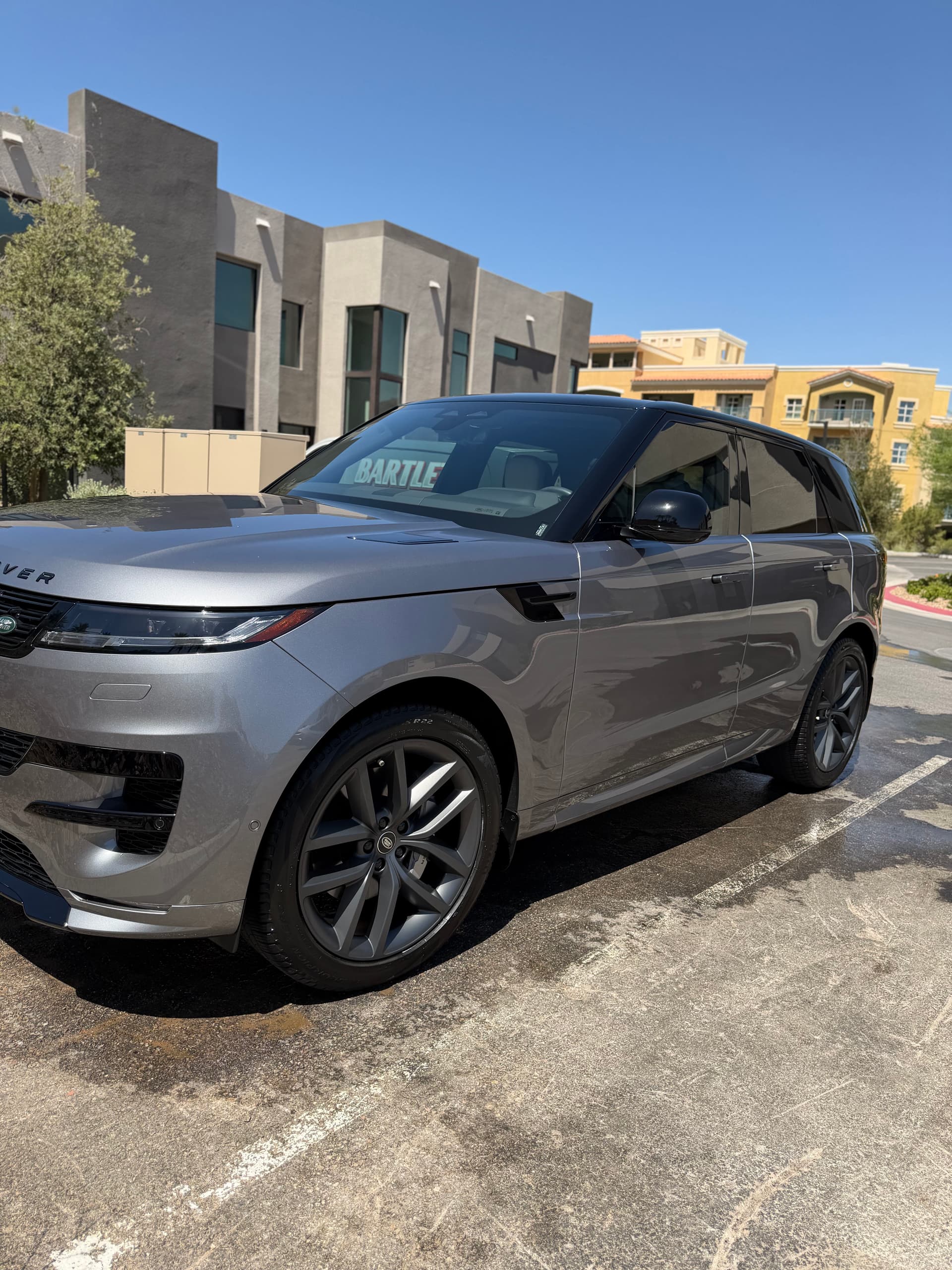 Gallery photos for Range Rover Sport Full Detail Done Right: Image #3