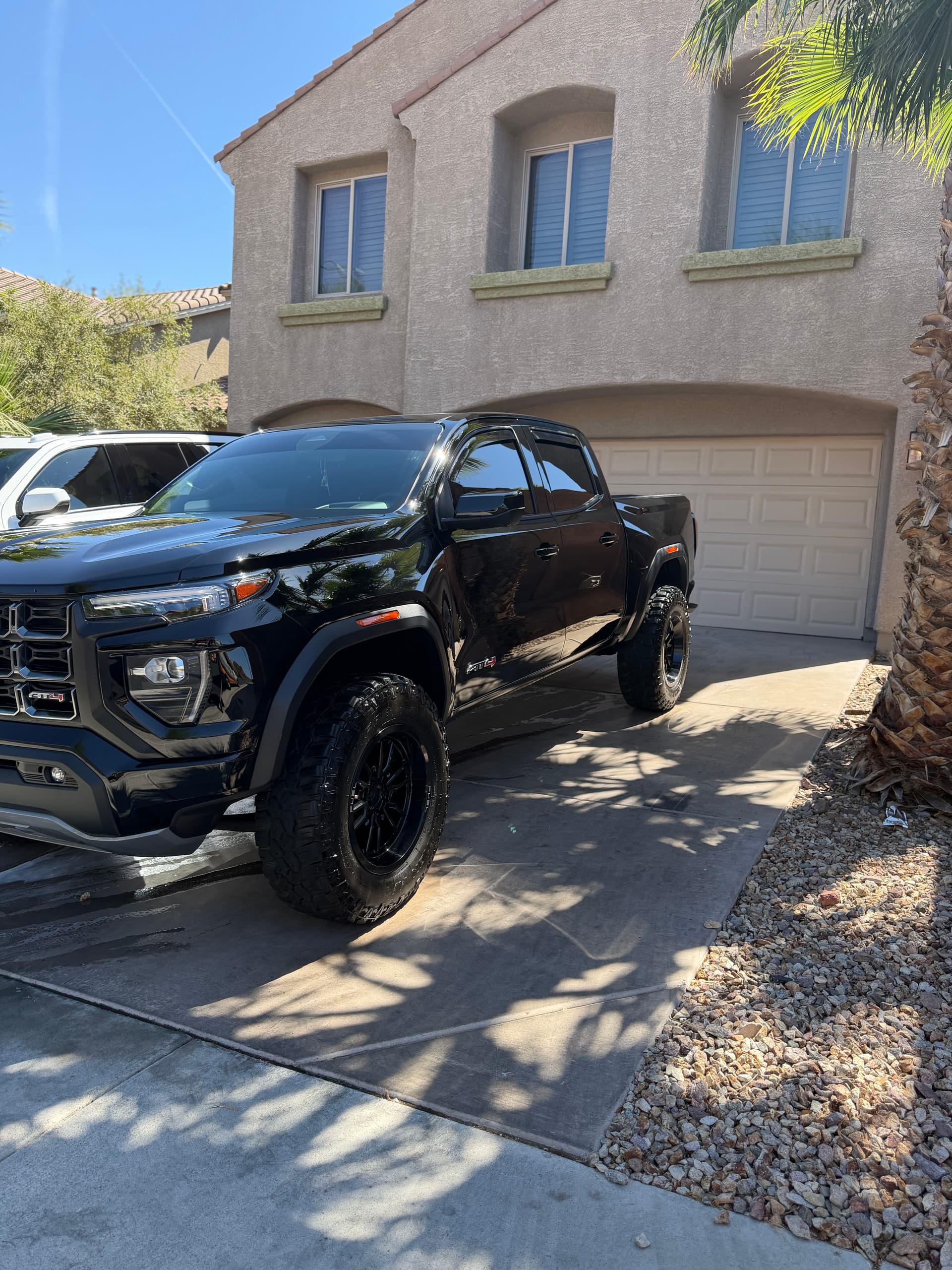 Full Detail on a Brand New GMC Canyon AT4X image