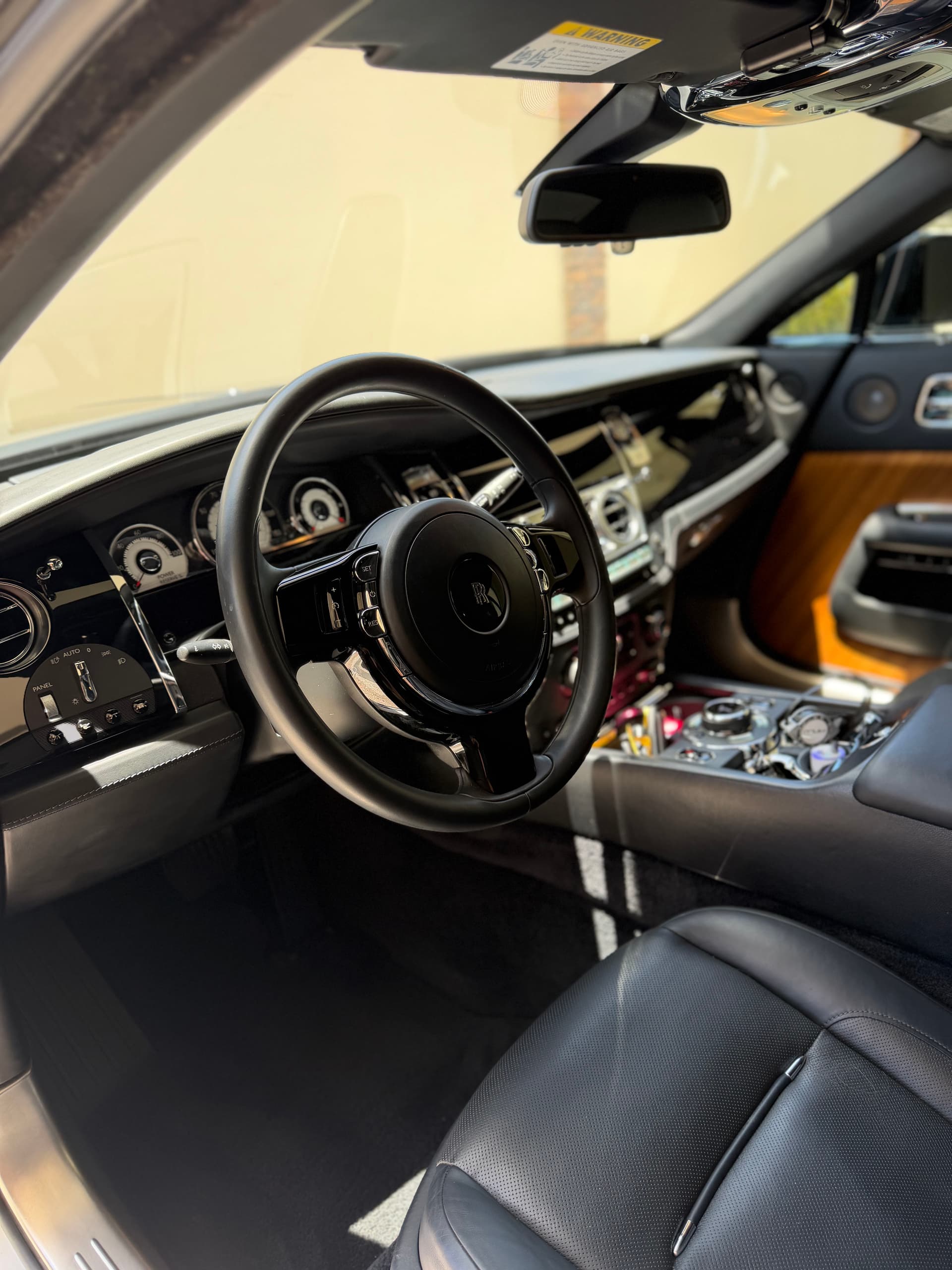 Gallery photos for Full Detail on a Rolls-Royce Wraith That Just Hit Town: Image #3