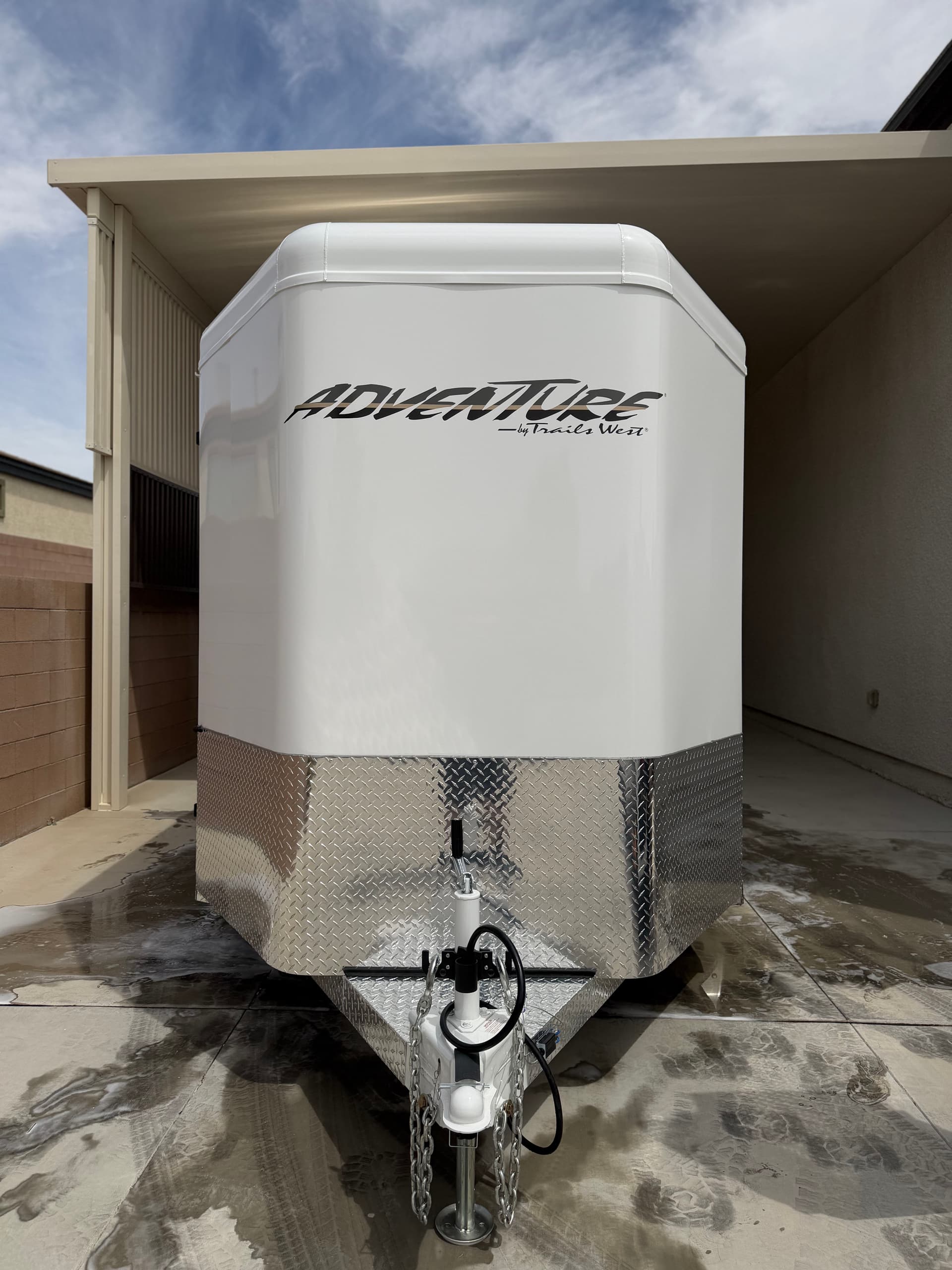 Gallery photos for Horse Trailer Detailing That Protects Your Rig and Keeps It Looking Sharp: Image #4