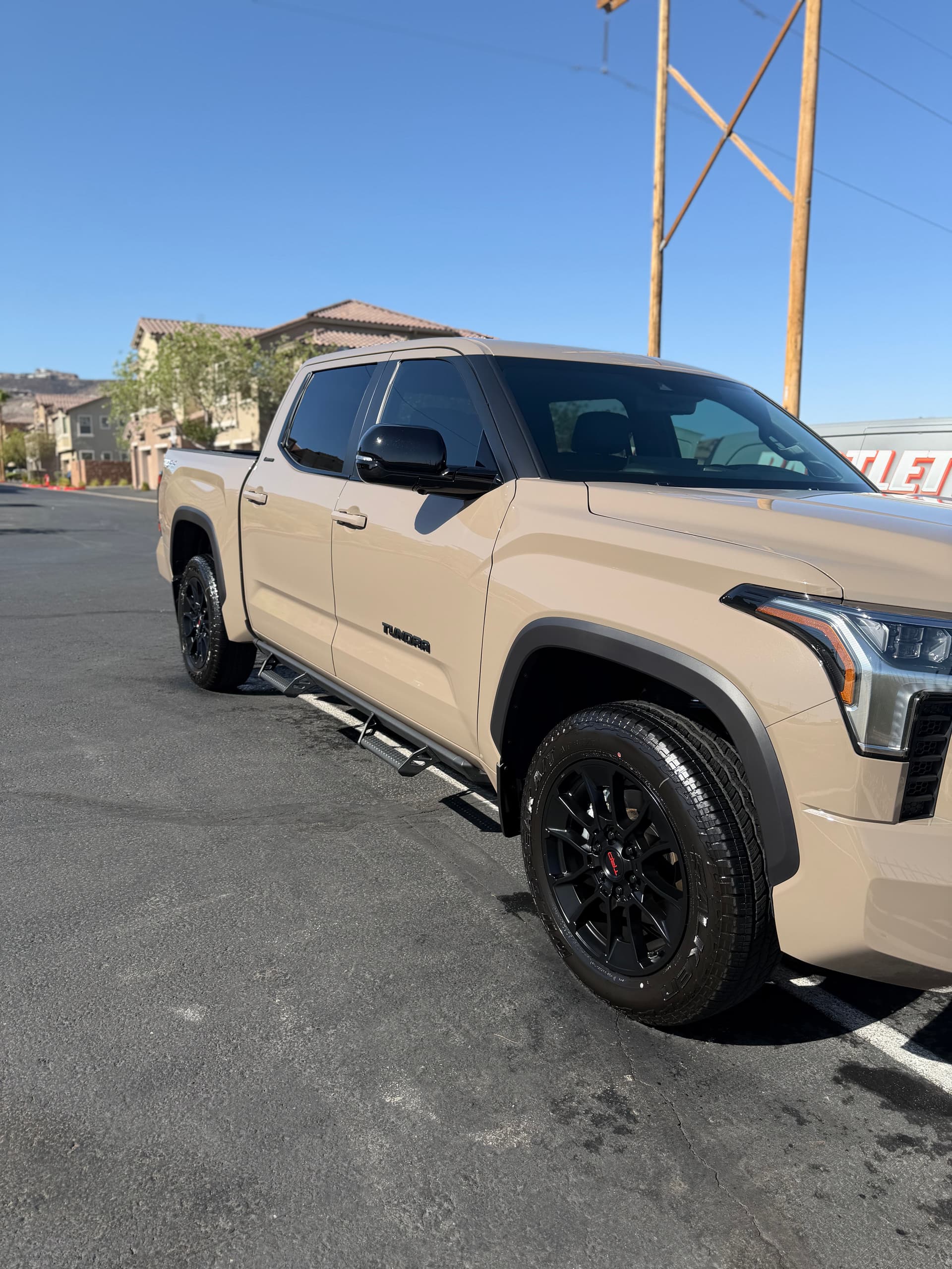 Gallery photos for Wash, Wax, and Shine on a Rare-Color Toyota Tundra TRD: Image #1