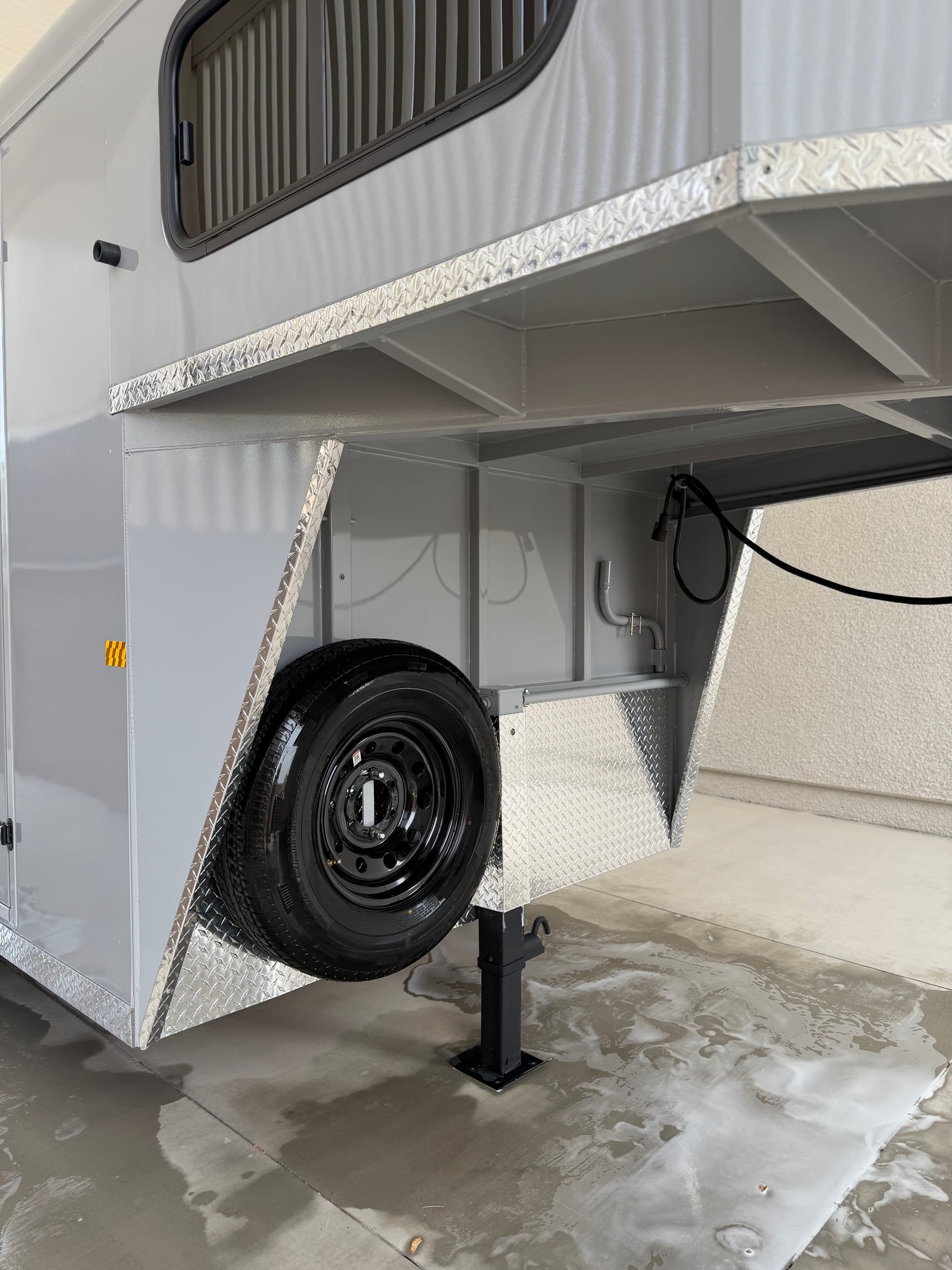 Gallery photos for Horse Trailer Detail That Keeps It Road-Ready: Image #5