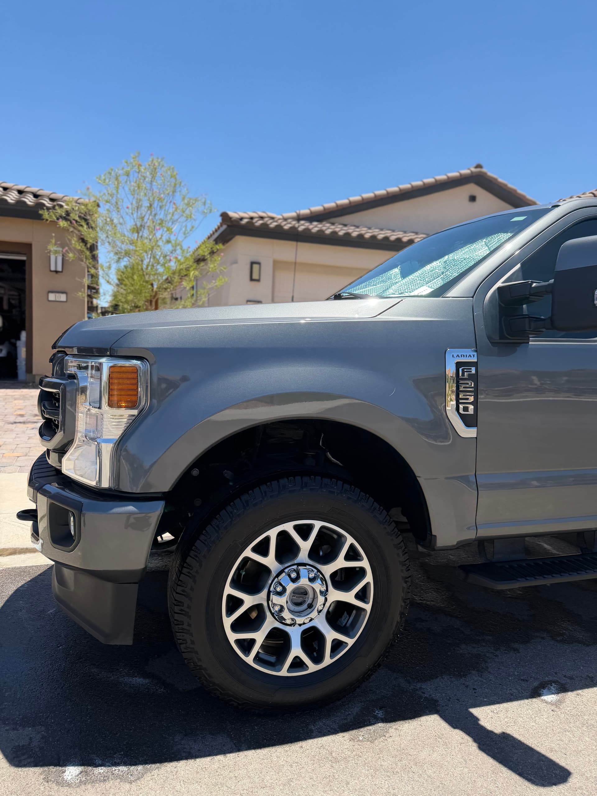 Gallery photos for This F250 Super Duty Got Full Detail and Sealant Before 7 Weeks on the Road: Image #1