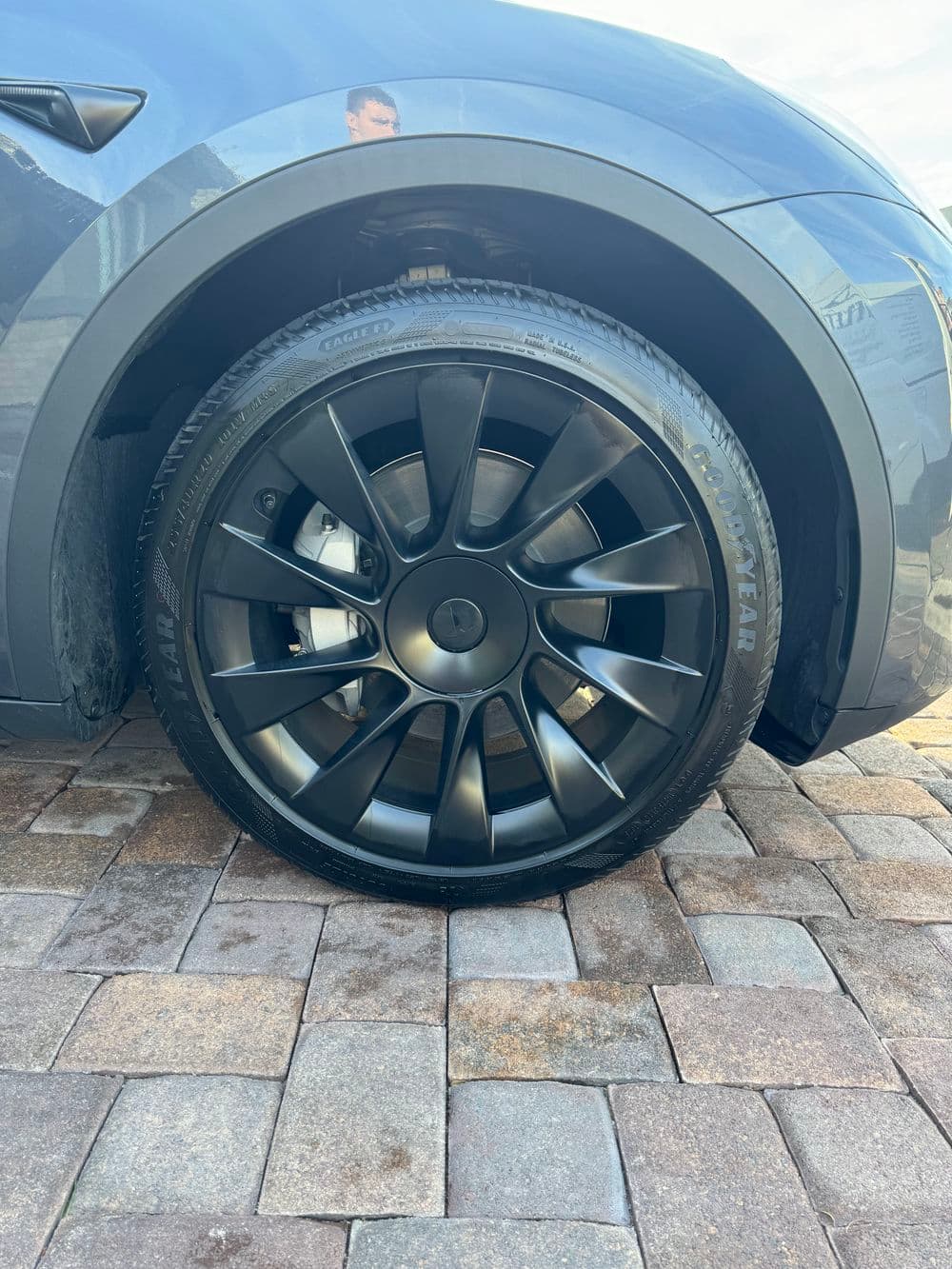 Wheel & Tire Detailing image