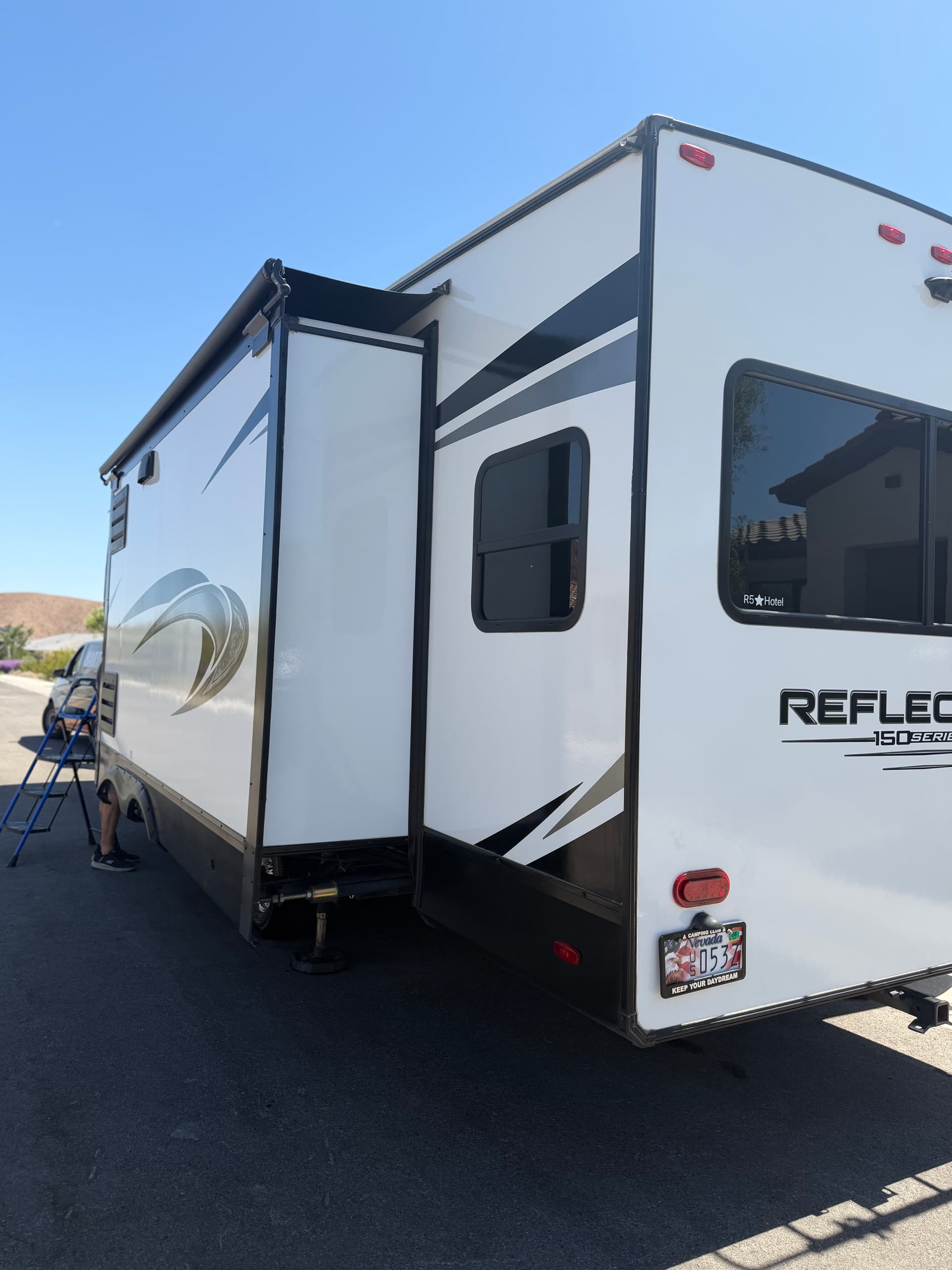 Gallery photos for Grand Design Reflection RV Detail - Hand Wash, Wax and Ceramic Coating: Image #2