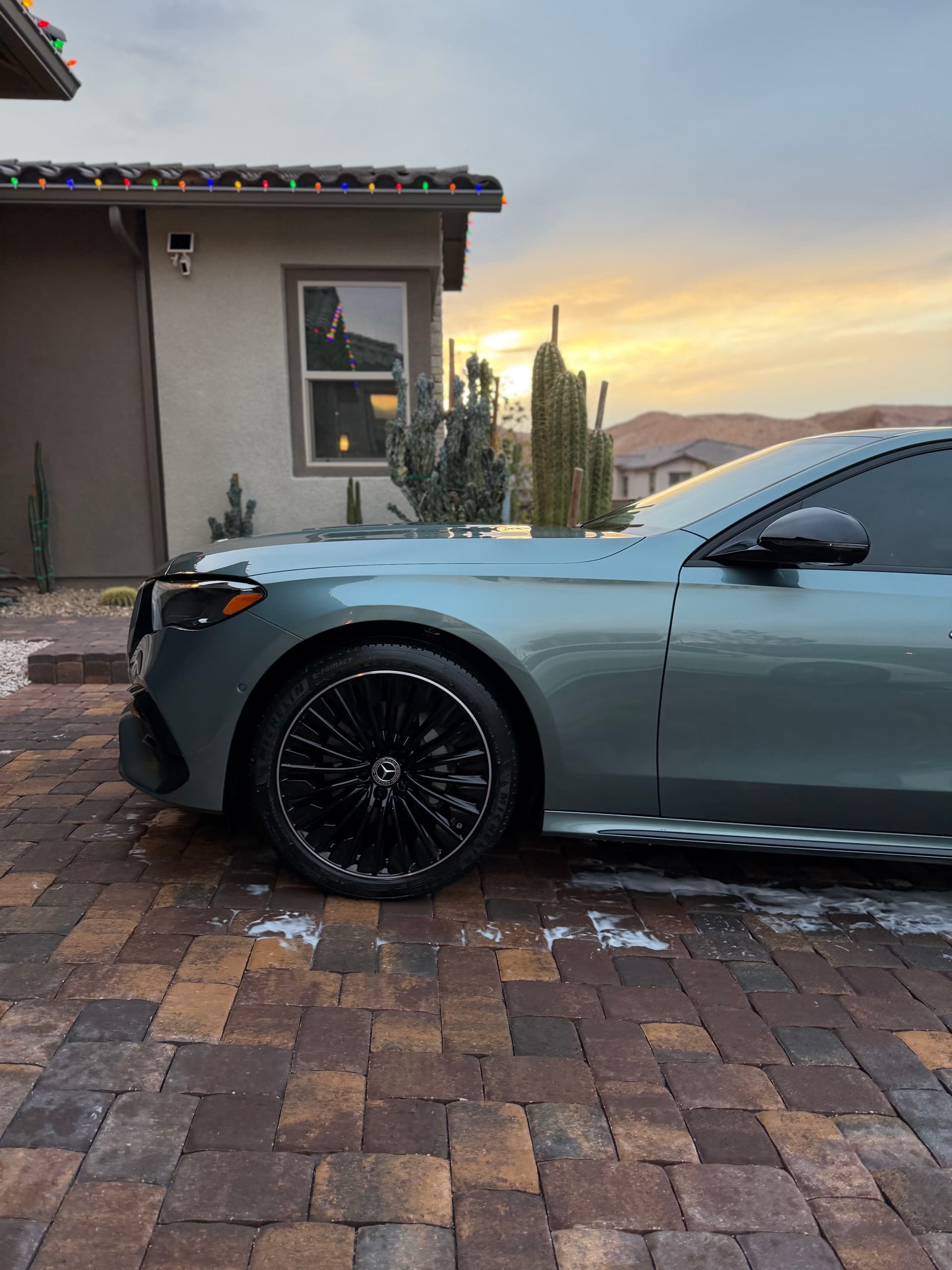 Gallery photos for Mercedes E350 Wash and Sealant That Actually Delivers: Image #1