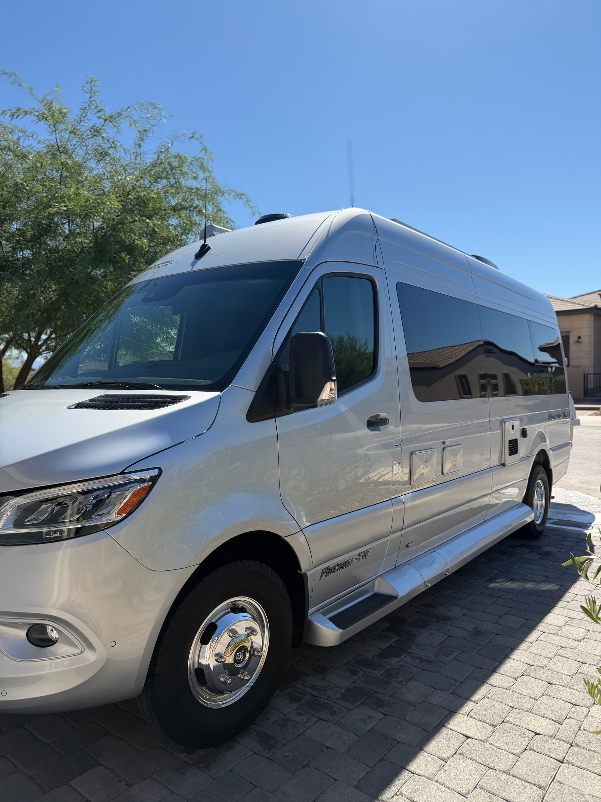 Gallery photos for Camper Van Hand Wash and Ceramic Sealant on a Pleasure-Way Sprinter: Image #3