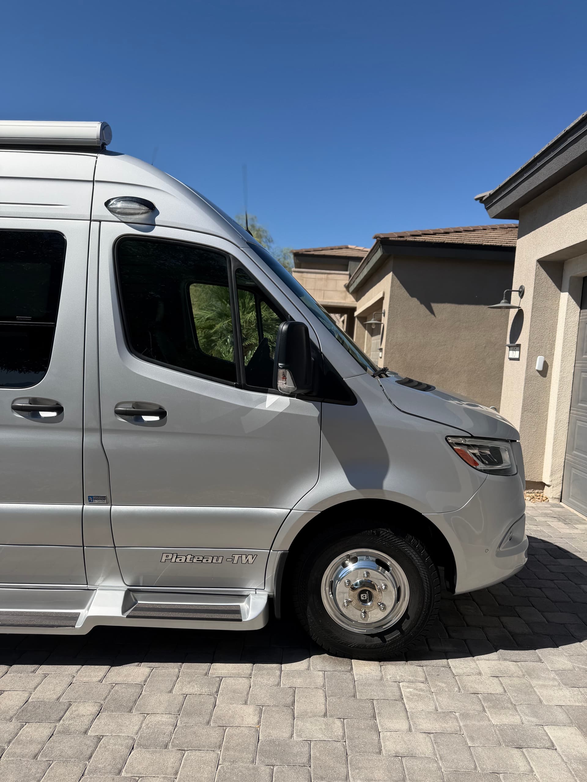 Gallery photos for Camper Van Hand Wash and Ceramic Sealant on a Pleasure-Way Sprinter: Image #5